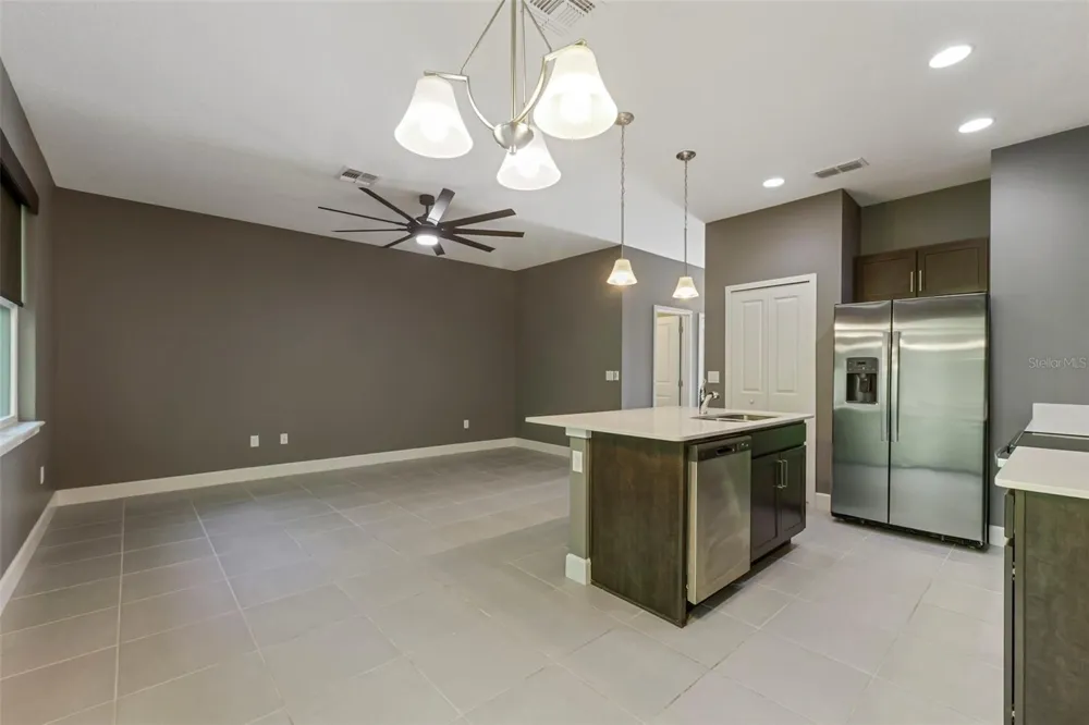 1370 CAPTIVA COVE Sanford, FL 32771