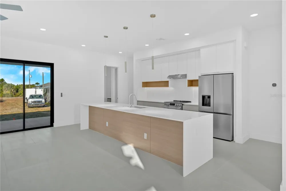 10065 MEMPHIS STREET Port Charlotte, FL 33981