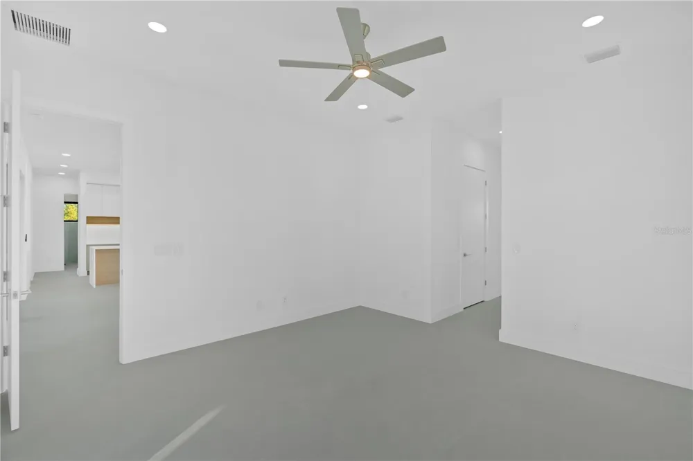10065 MEMPHIS STREET Port Charlotte, FL 33981
