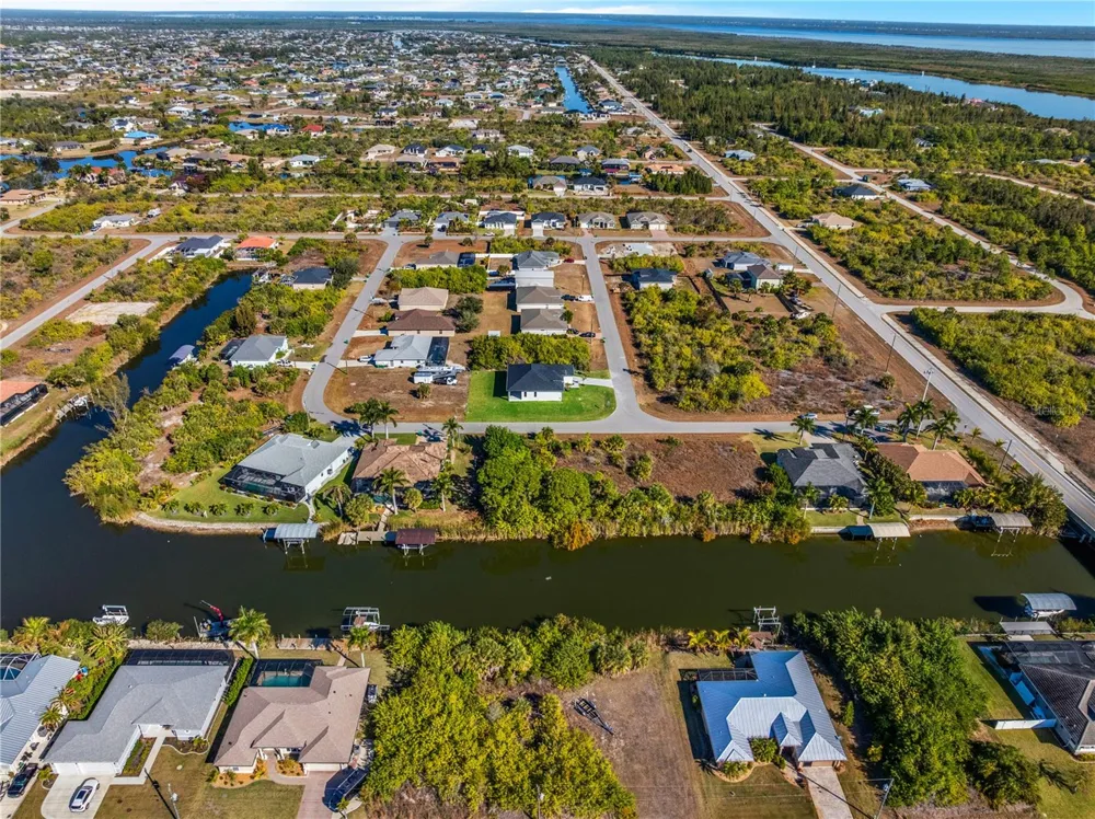 10065 MEMPHIS STREET Port Charlotte, FL 33981