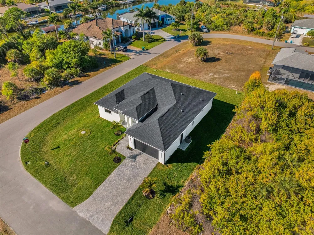 10065 MEMPHIS STREET Port Charlotte, FL 33981