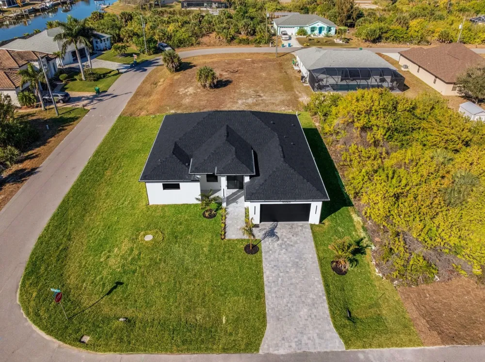 10065 MEMPHIS STREET Port Charlotte, FL 33981