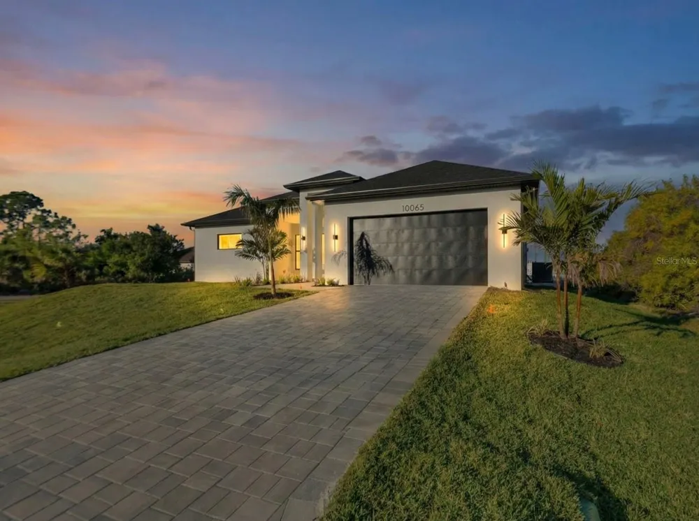 10065 MEMPHIS STREET Port Charlotte, FL 33981