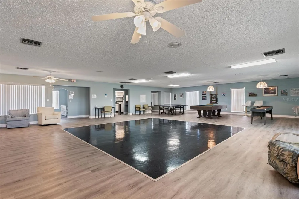 225 COUNTRY CLUB DRIVE #E343 Largo, FL 33771