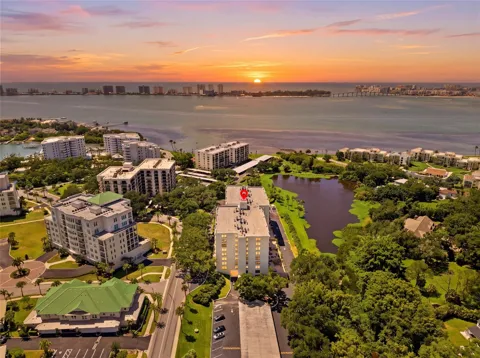 220 BELLEVIEW BOULEVARD #207