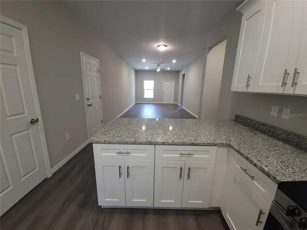 5025 FINDERS COURT Tampa, FL 33617