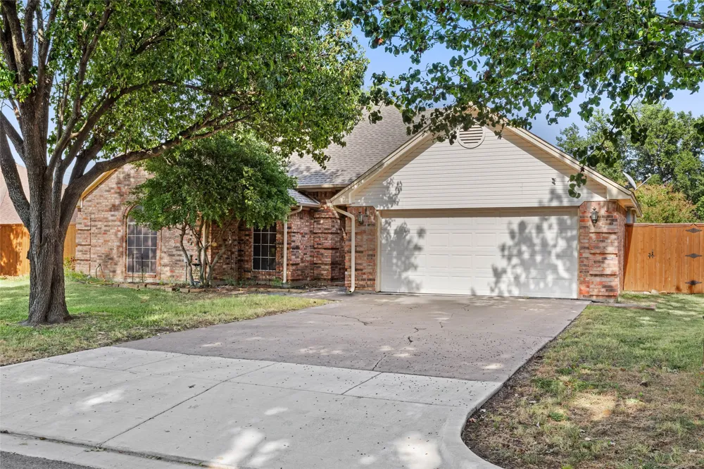 7732 Sagebrush Court North Richland Hills, TX 76182
