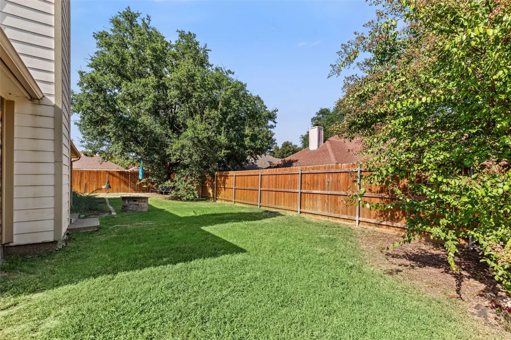 7732 Sagebrush Court North Richland Hills, TX 76182