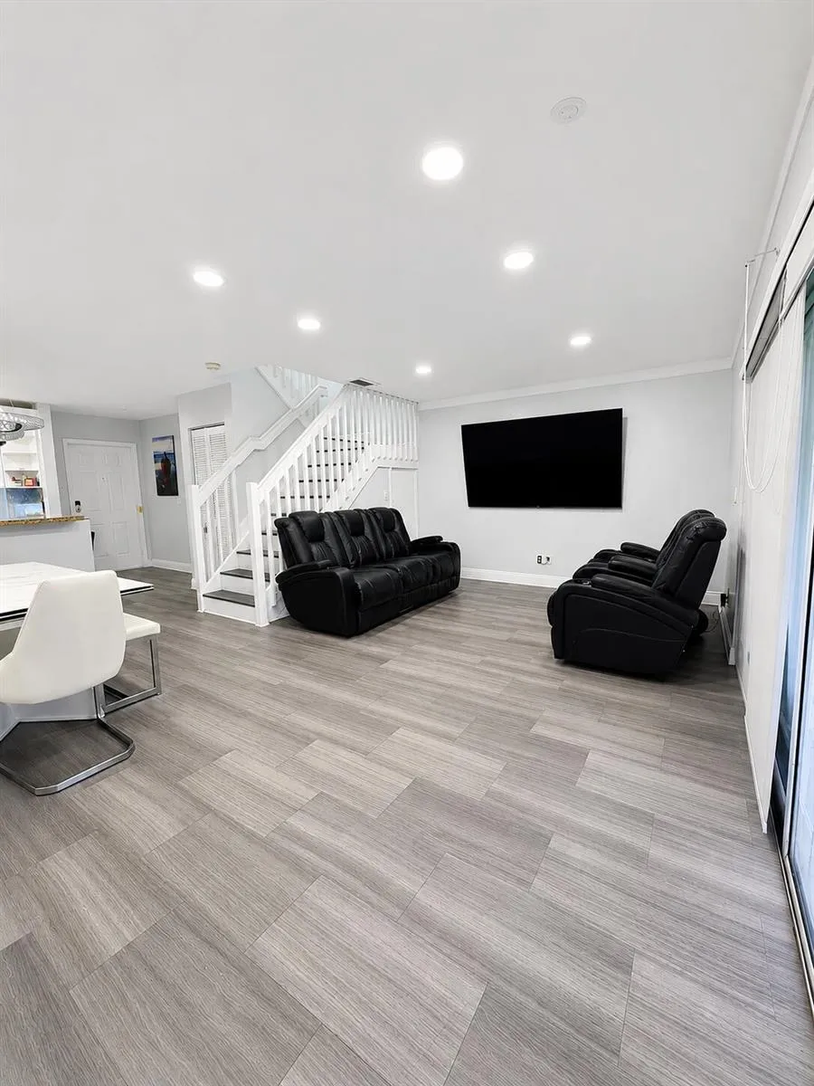 754 NW 208TH DRIVE #754 Pembroke Pines, FL 33029