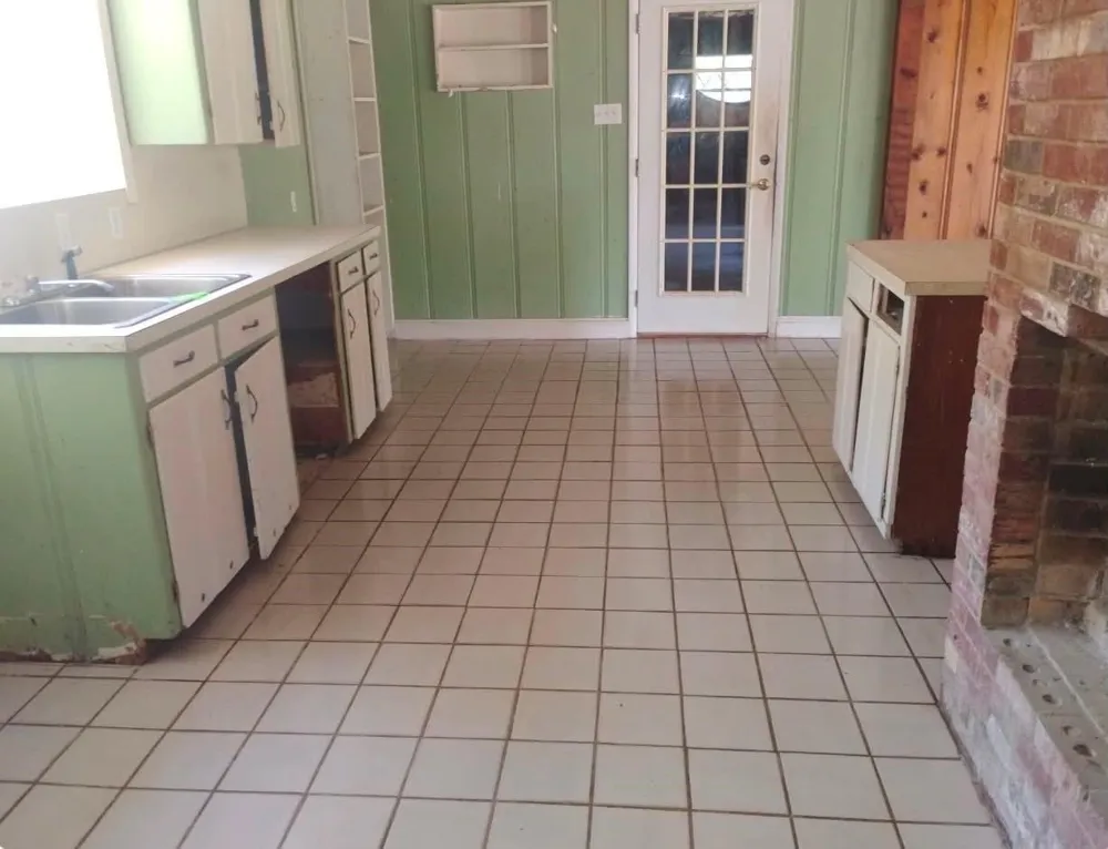 1415 E 4th Street Groveton, TX 75845