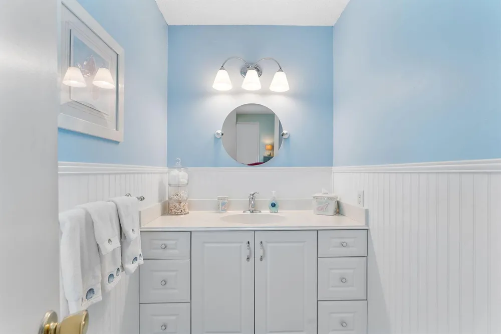 2015 S SEACREST BOULEVARD #C Boynton Beach, FL 33435