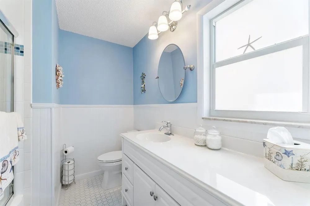 2015 S SEACREST BOULEVARD #C Boynton Beach, FL 33435