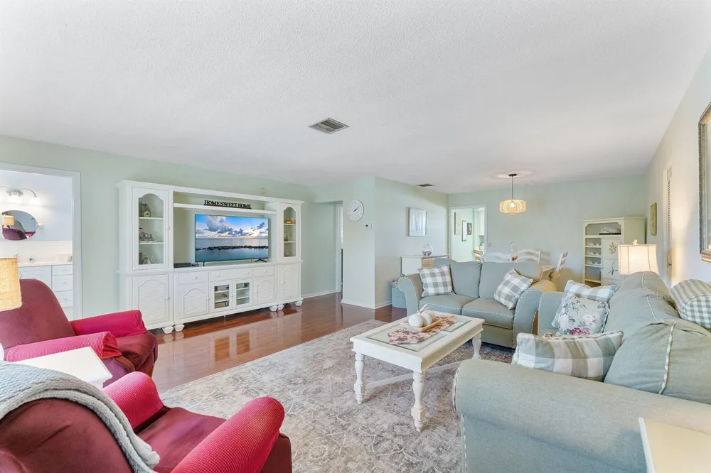 2015 S SEACREST BOULEVARD #C Boynton Beach, FL 33435