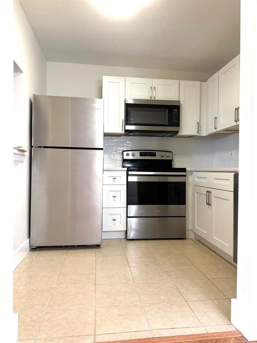 200 Village Green Circle E #k 311 Palm Springs, FL 33461