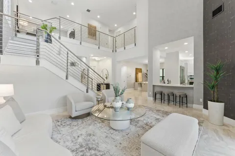 8159 Hutchinson Court