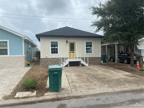 2821 Melanie Drive