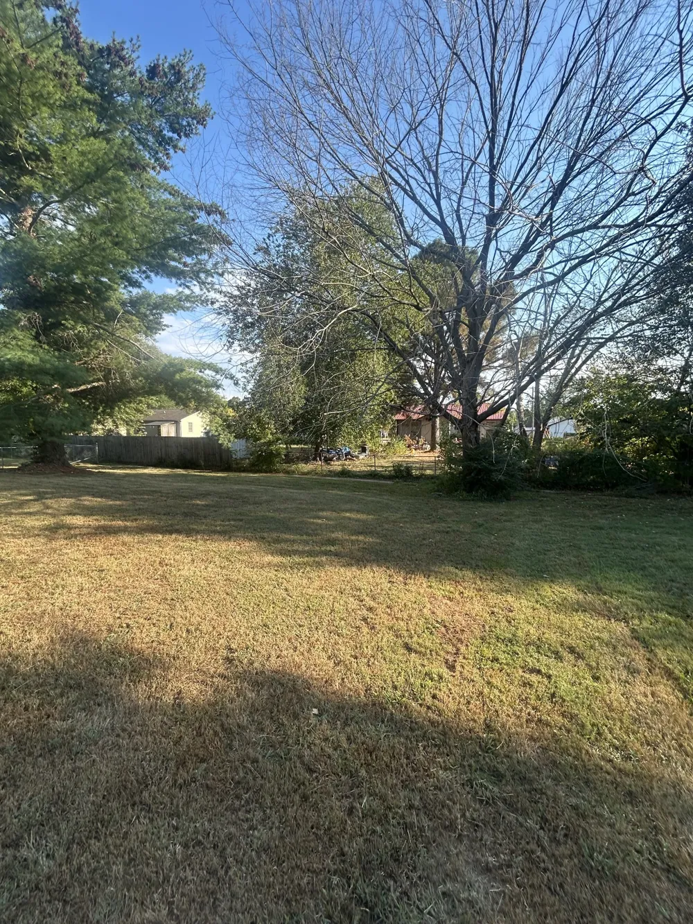 636 R S Bradley Blvd #B Clarksville, TN 37042