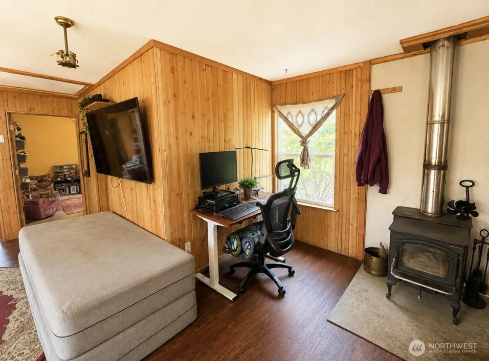 1066 A Ellemeham Mountain Road Oroville, WA 98844