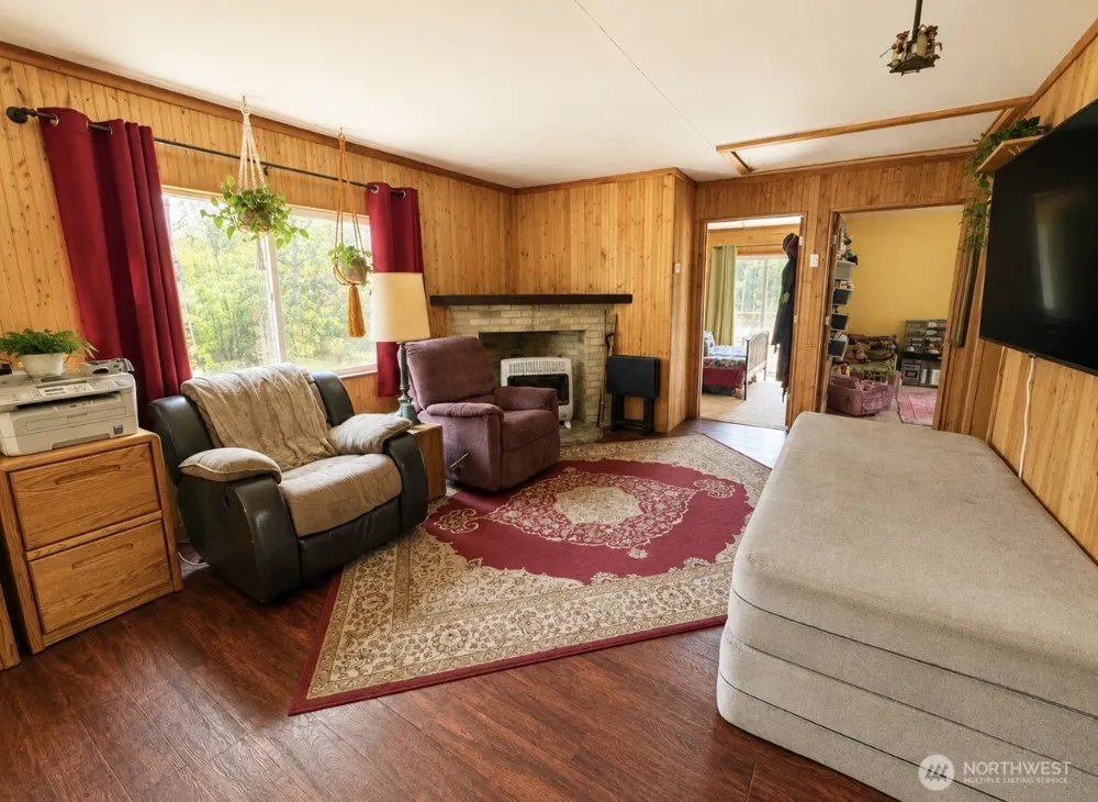 1066 A Ellemeham Mountain Road Oroville, WA 98844