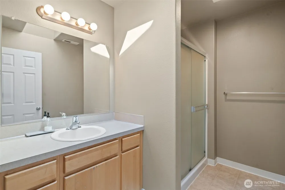 3319 Bali Street NE Lacey, WA 98516