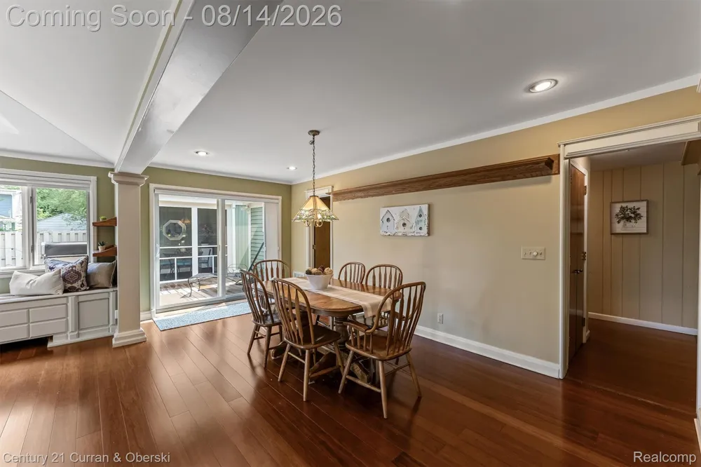 660 Sheldon Road Plymouth City, MI 48170