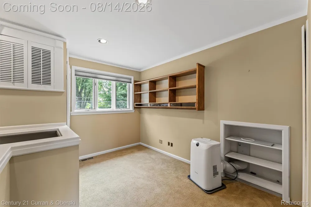 660 Sheldon Road Plymouth City, MI 48170