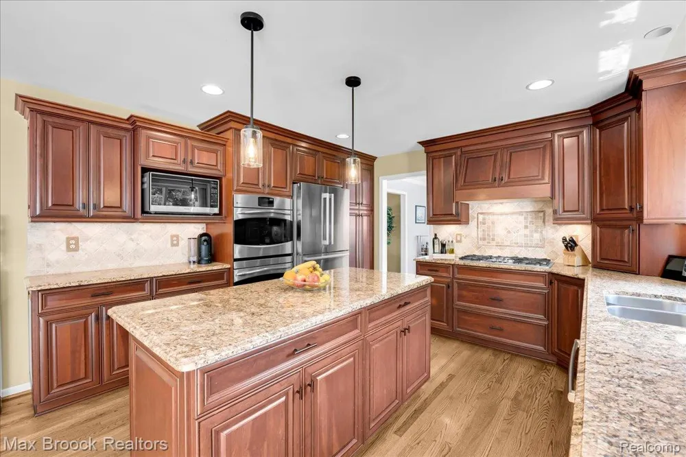 4086 Arcadia Drive Auburn Hills City, MI 48326