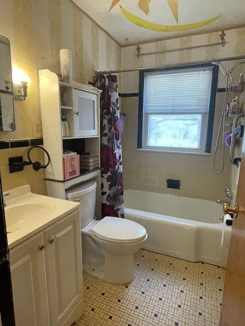 11322 Kinloch Avenue Redford Charter Township, MI 48239
