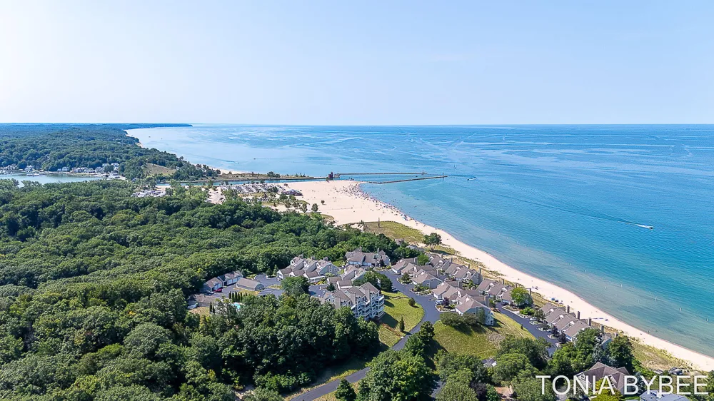 2302 Timberlee Drive Park Township, MI 49424