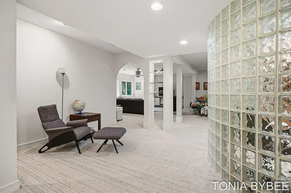 2302 Timberlee Drive Park Township, MI 49424