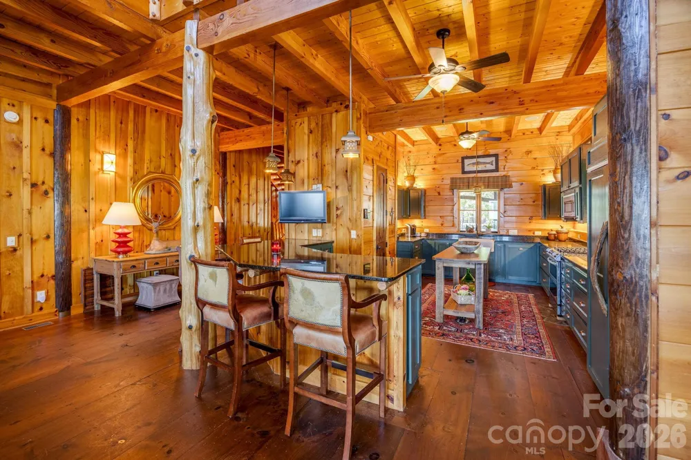 197 Smooth Rock Point Ridgeway, SC 29130