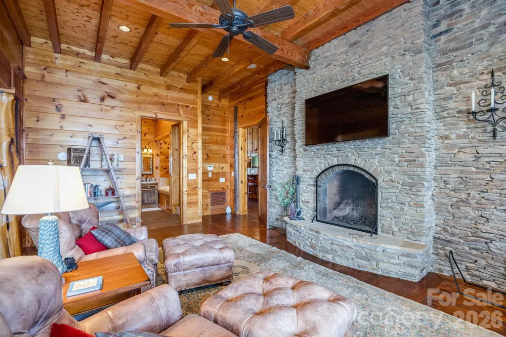 197 Smooth Rock Point Ridgeway, SC 29130