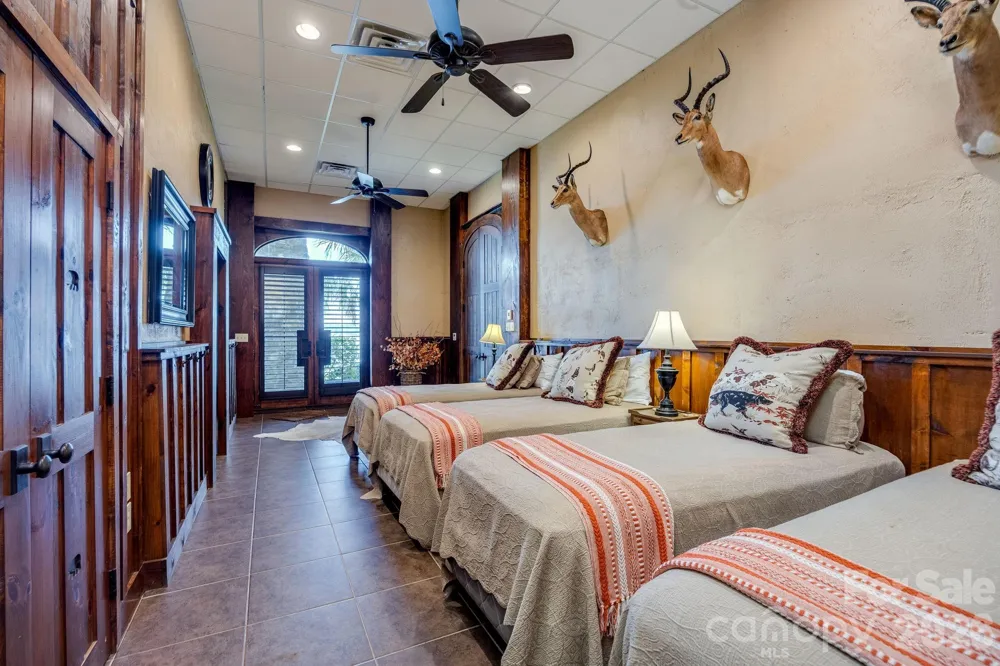 197 Smooth Rock Point Ridgeway, SC 29130