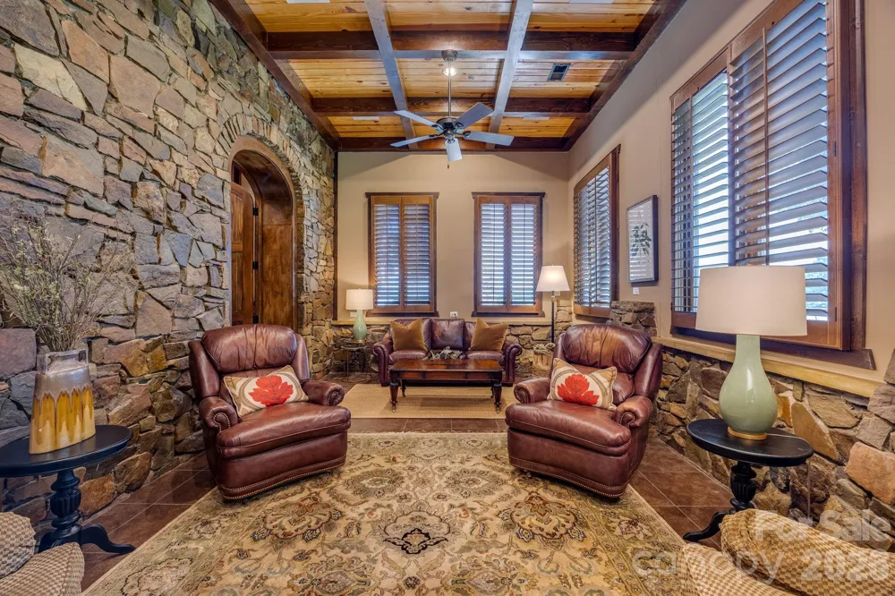 197 Smooth Rock Point Ridgeway, SC 29130