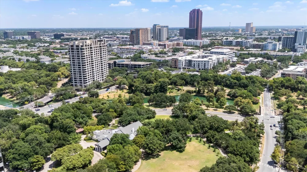 4104 Hall Street #334 Dallas, TX 75219