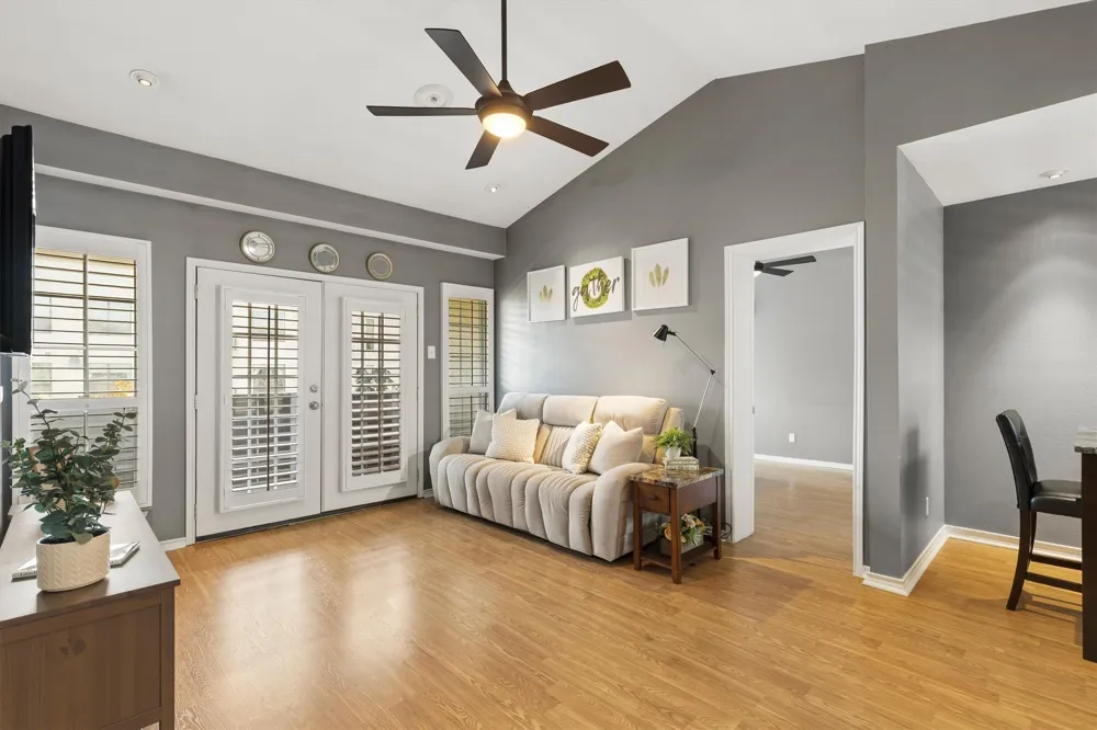 4104 Hall Street #334 Dallas, TX 75219