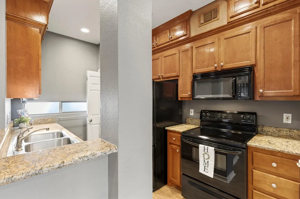 4104 Hall Street #334 Dallas, TX 75219