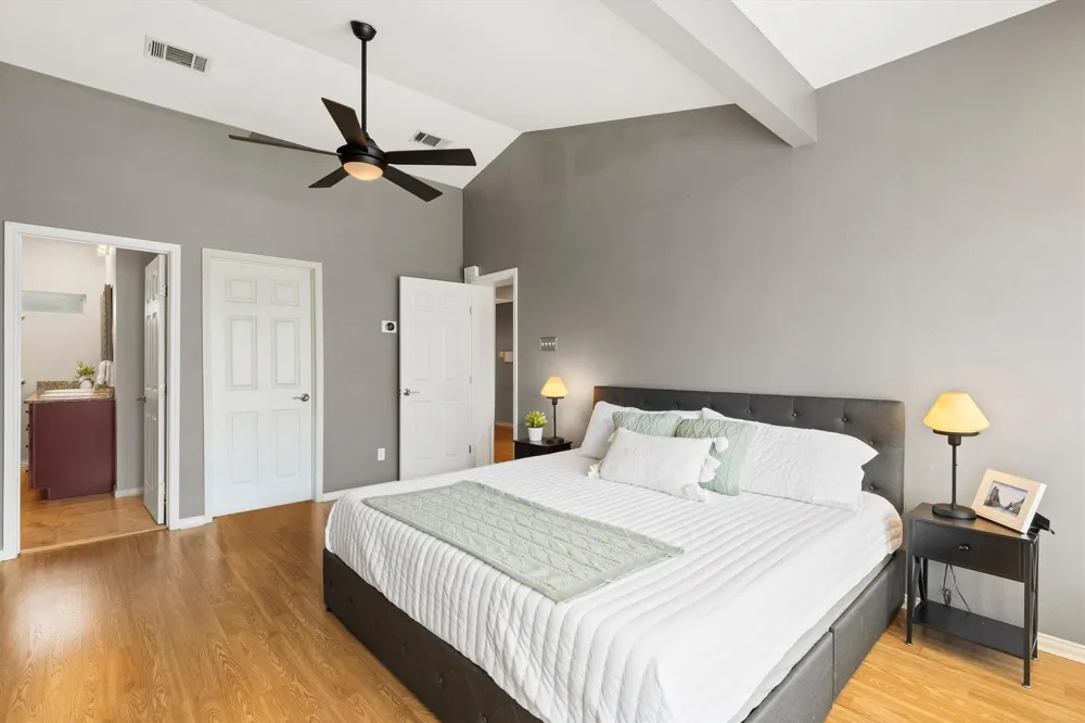 4104 Hall Street #334 Dallas, TX 75219