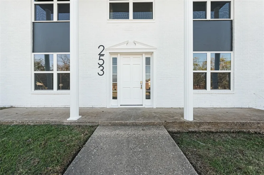 253 Locust Street S #2N Sulphur Springs, TX 75482