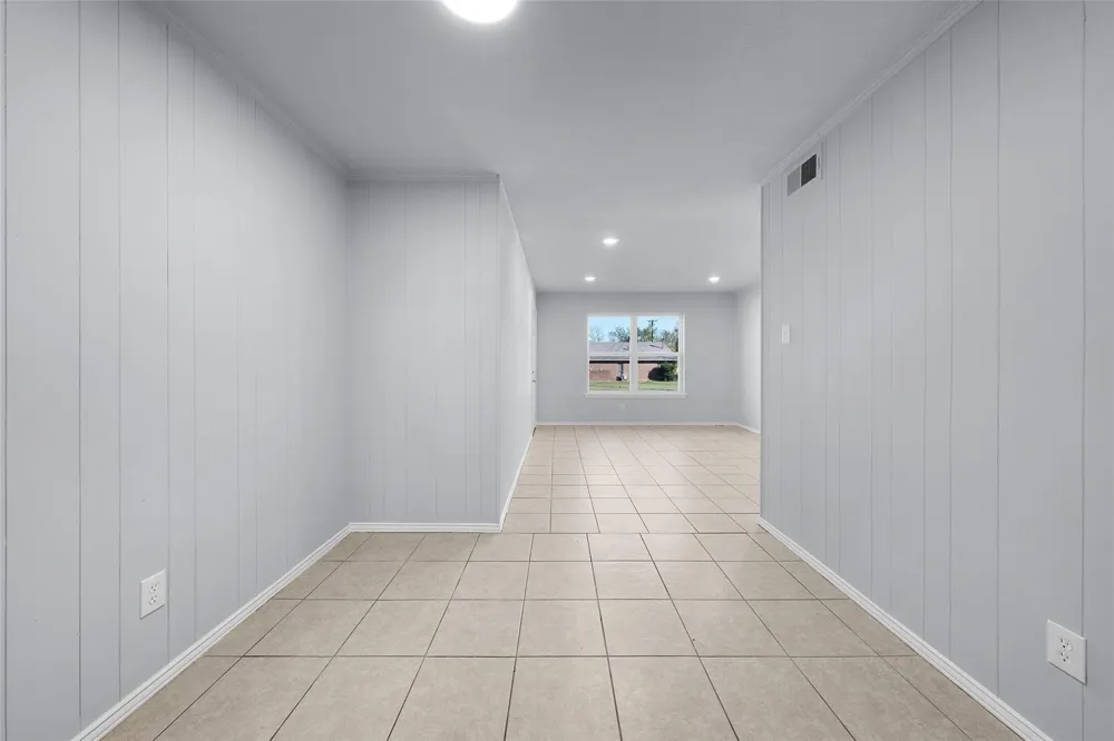 253 Locust Street S #2N Sulphur Springs, TX 75482