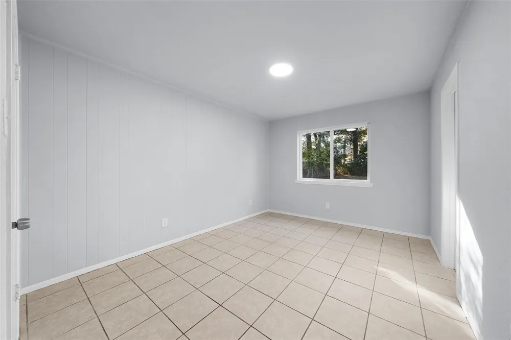 253 Locust Street S #2N Sulphur Springs, TX 75482