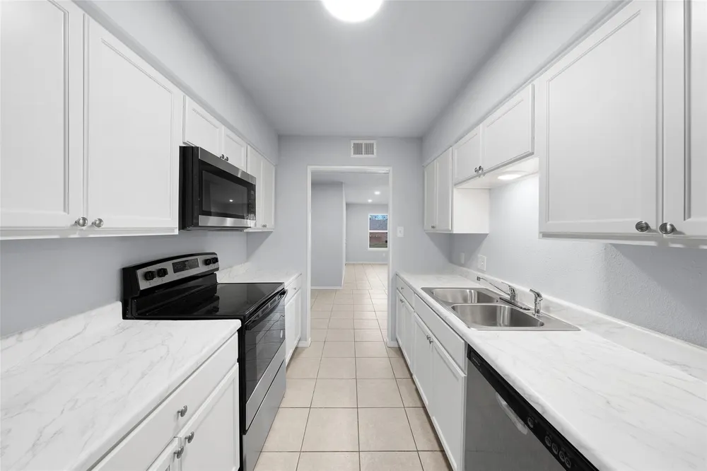 253 Locust Street S #2N Sulphur Springs, TX 75482