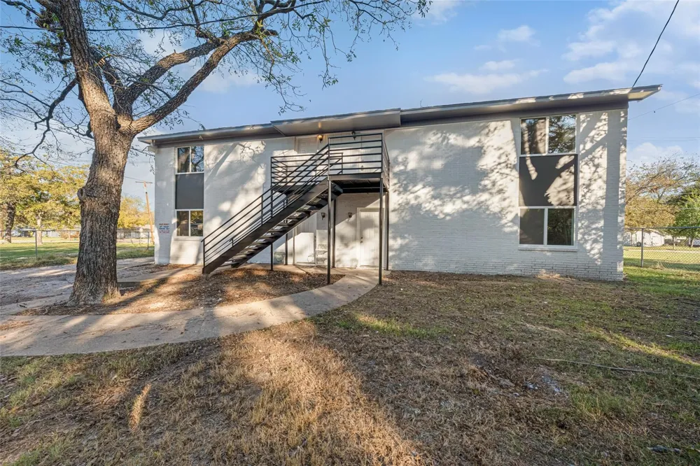 253 Locust Street S #2N Sulphur Springs, TX 75482