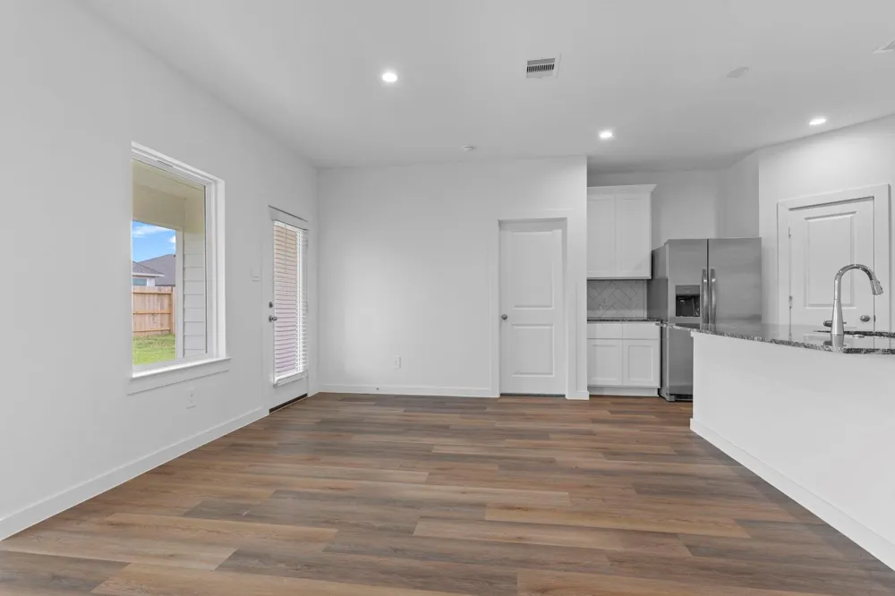 1017 Paddlefish Lane Alvin, TX 77511