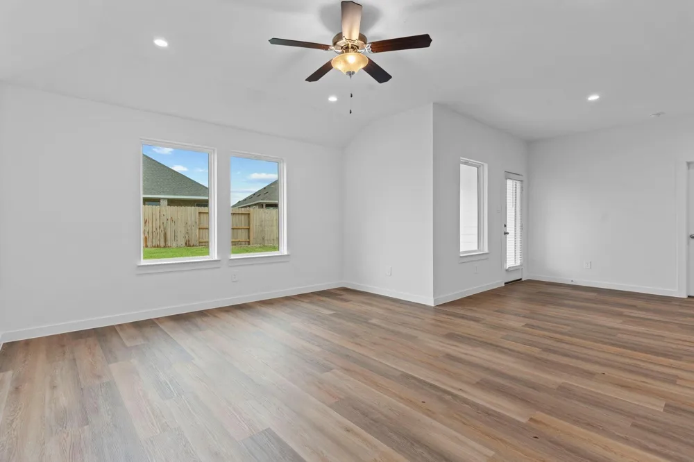 1017 Paddlefish Lane Alvin, TX 77511