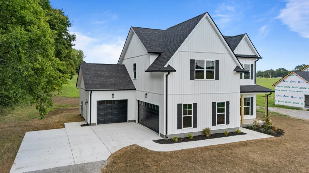 2134 Powell Ln Lewisburg, TN 37091
