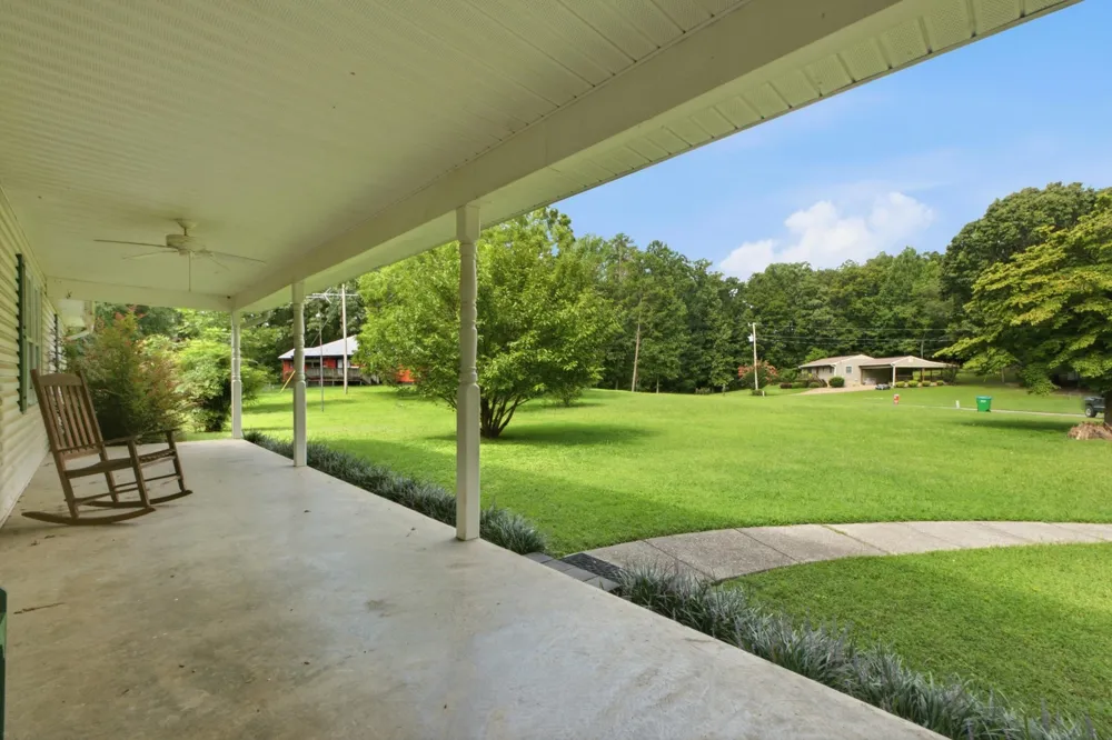 644 New Summit Hill Road Ringgold, GA 30736
