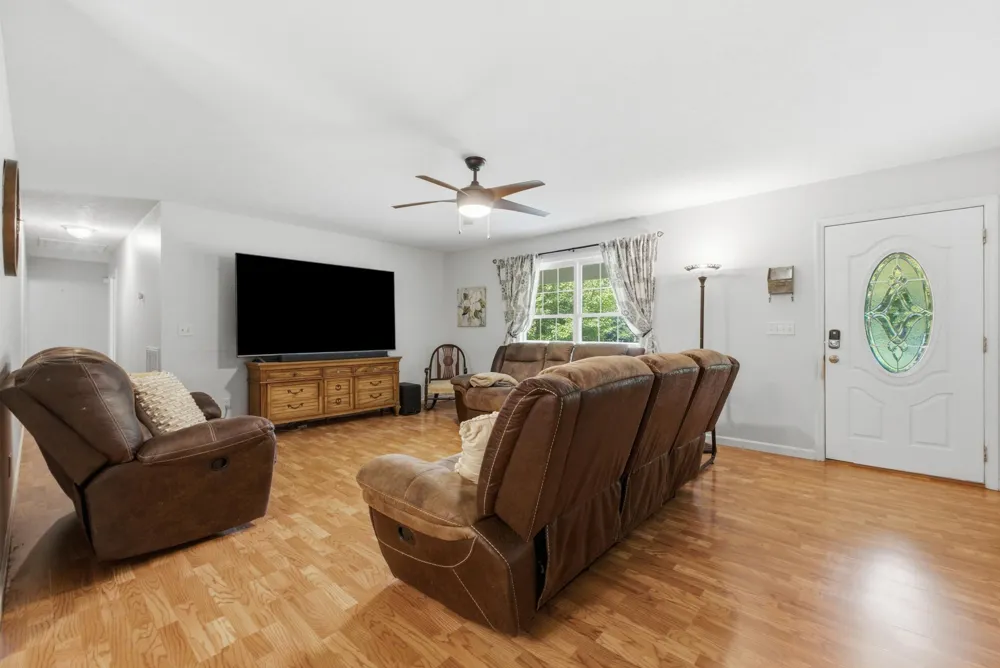 644 New Summit Hill Road Ringgold, GA 30736