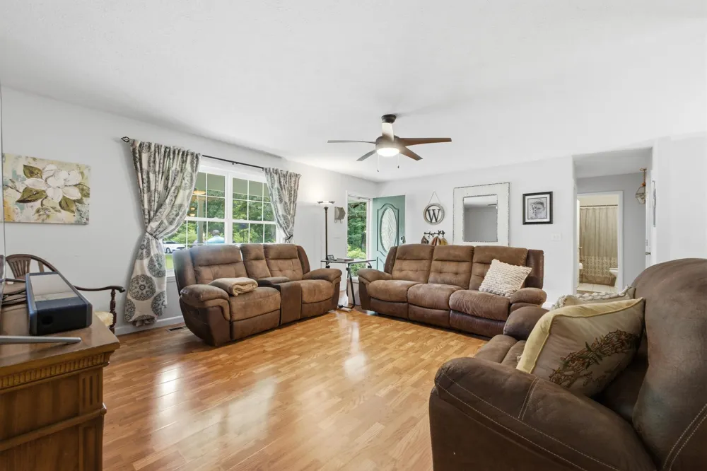 644 New Summit Hill Road Ringgold, GA 30736