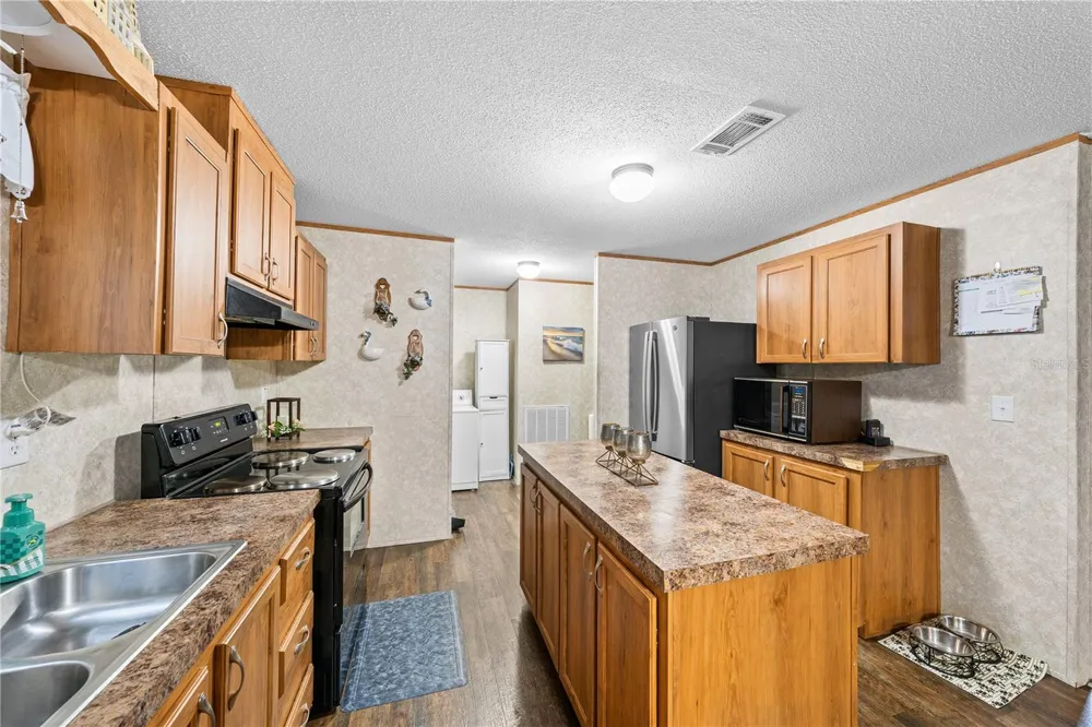 21 NE 69TH COURT ocala, FL 34470